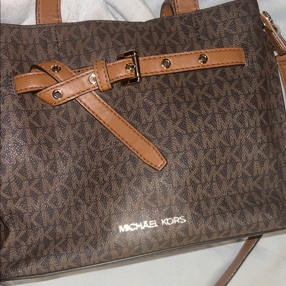 Michael Kors Emilia Small Logo Satchel - Brown Signature - Picture 6 of 6